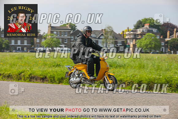 GP2405-3180_LOGO_ON_PHOTO