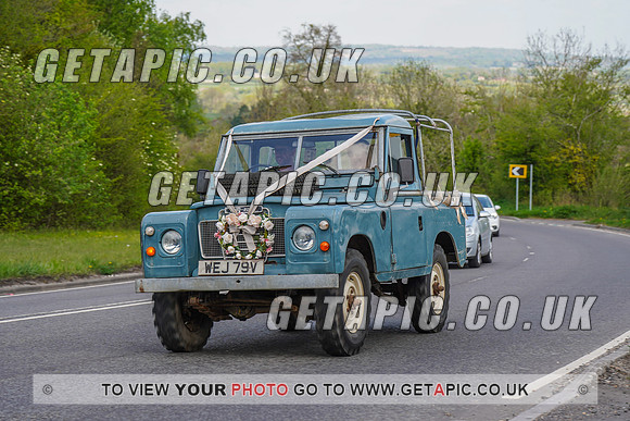 RS2204_12107