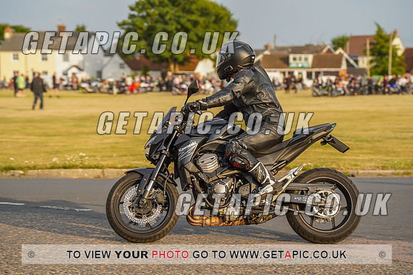 RS2207_8951