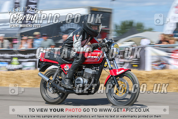 GP2508-3934-C_LOGO_ON_PHOTO