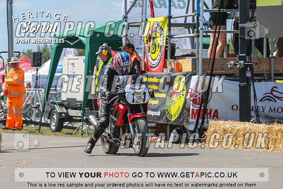 GP2508-5225_LOGO_ON_PHOTO