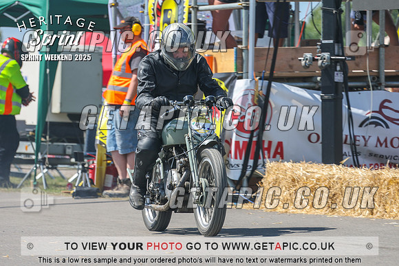 GP2508-4718_LOGO_ON_PHOTO