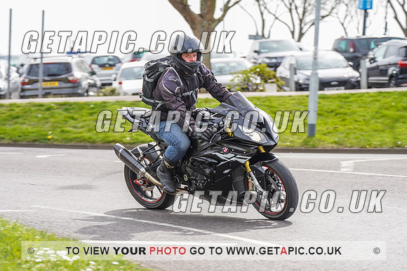 RS2204_10035