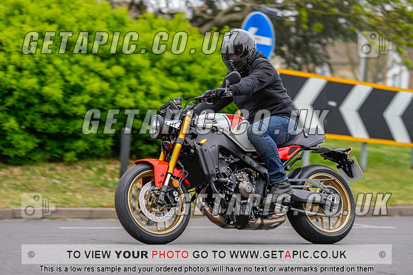 MW2504-1020