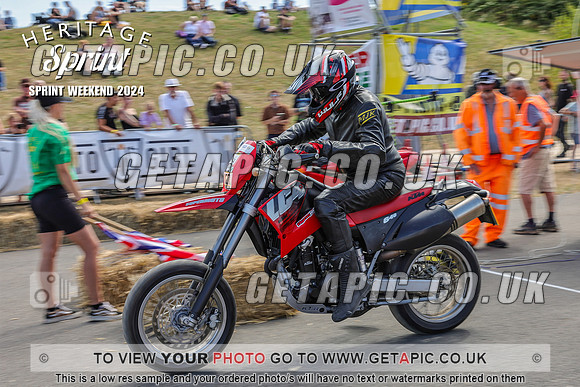 PR2408-01477-C_LOGO_ON_PHOTO