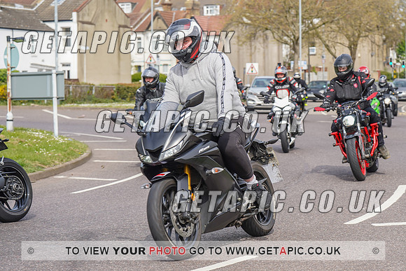 RS2204_5540