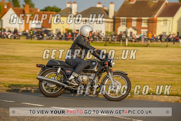 RS2207_9040