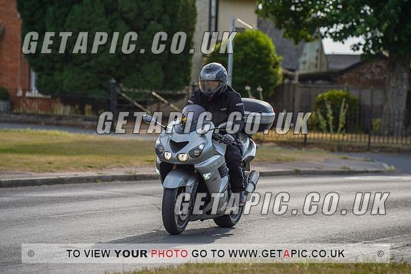 RS2207_6813