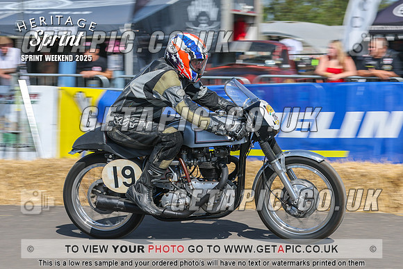 GP2508-3399-C_LOGO_ON_PHOTO