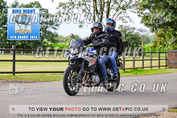 PR2408-10028_LOGO_ON_PHOTO