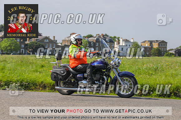 GP2405-3464_LOGO_ON_PHOTO