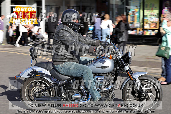 PR2407-12358_LOGO_ON_PHOTO