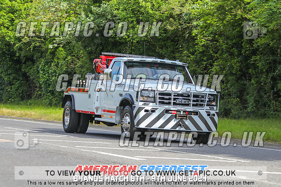GP2406-3945_LOGO_ON_PHOTO