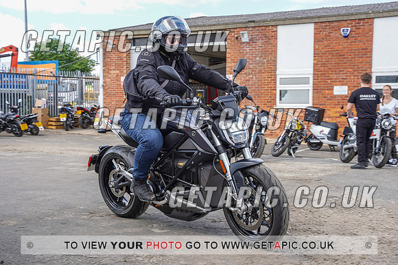 RS2207_10637