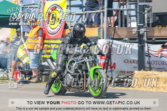 GP2508-3828_LOGO_ON_PHOTO