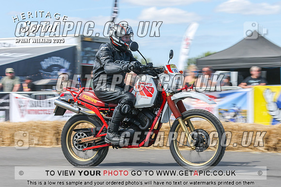 GP2508-5331-C_LOGO_ON_PHOTO