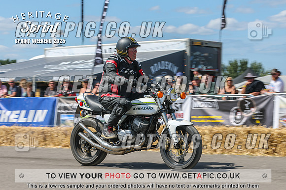 GP2508-5272_LOGO_ON_PHOTO