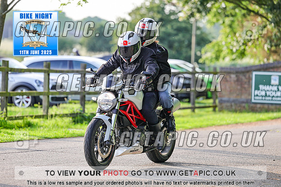 PR2506-07905_LOGO_ON_PHOTO
