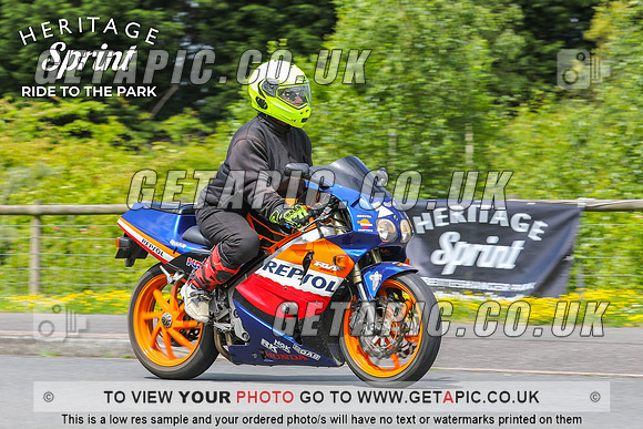 GP2406-1398-C_LOGO_ON_PHOTO