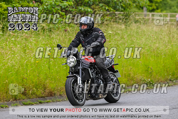 PR2407-131_LOGO_ON_PHOTO