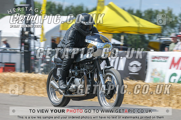 GP2508-4676-C_LOGO_ON_PHOTO