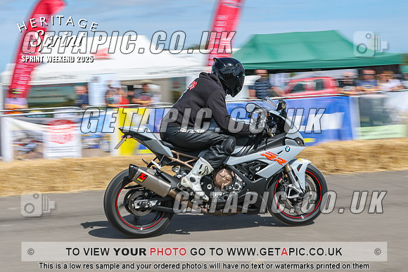 GP2508-3705_LOGO_ON_PHOTO