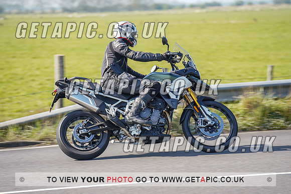 RS2204_2068