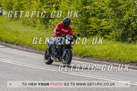RS2204_12515