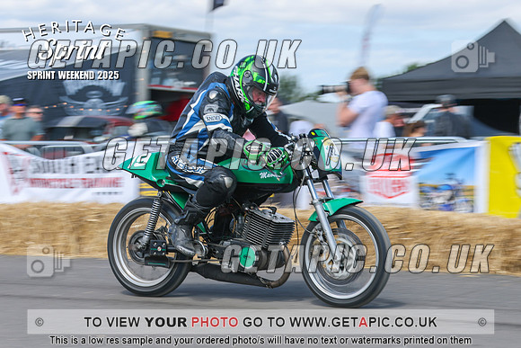 GP2508-3850_LOGO_ON_PHOTO