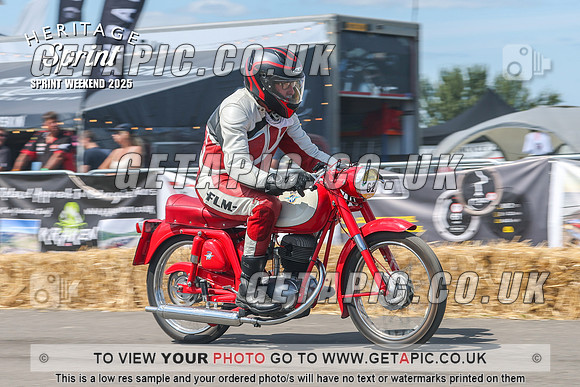 GP2508-4806-C_LOGO_ON_PHOTO
