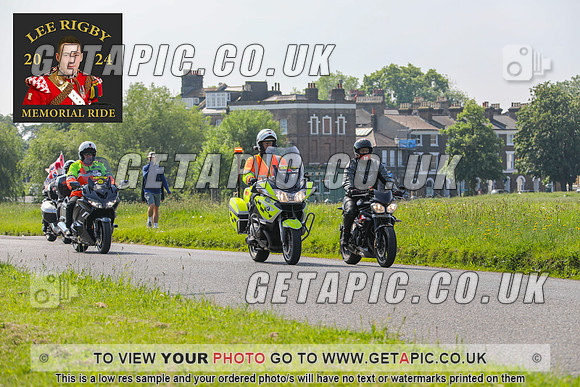 GP2405-3581_LOGO_ON_PHOTO