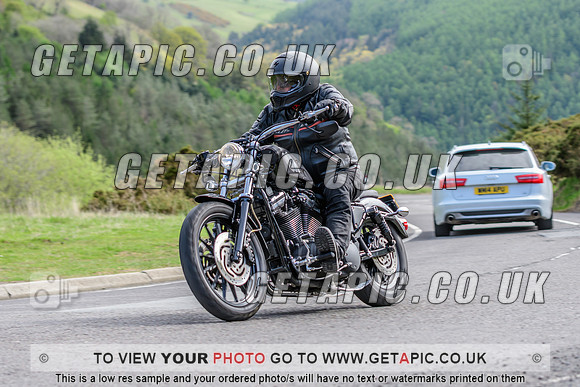 SP2504-699