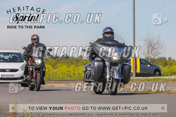 GP2405-0599-C_LOGO_ON_PHOTO