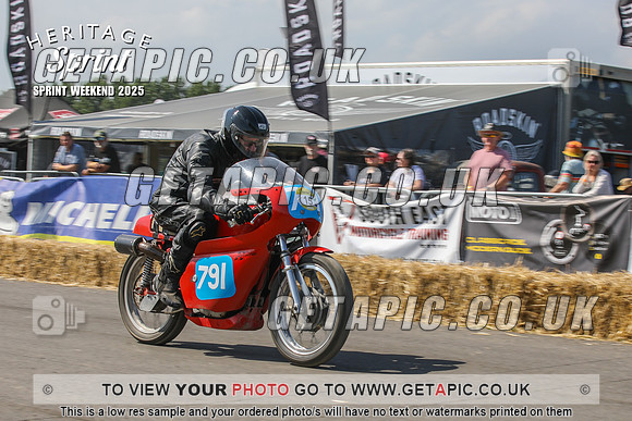 PP2508-2950_LOGO_ON_PHOTO