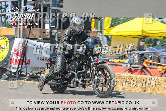 GP2508-3811_LOGO_ON_PHOTO