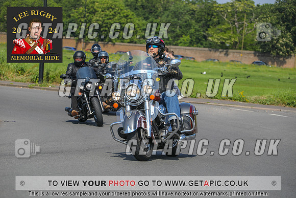 GP2405-4050_LOGO_ON_PHOTO