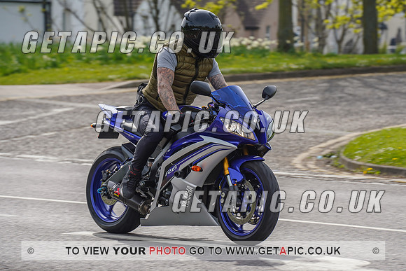 RS2204_3957