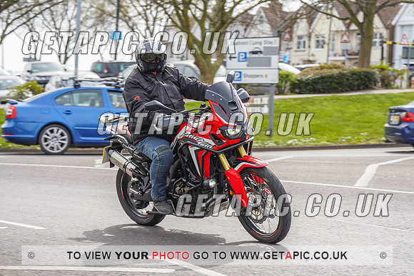 RS2204_10029