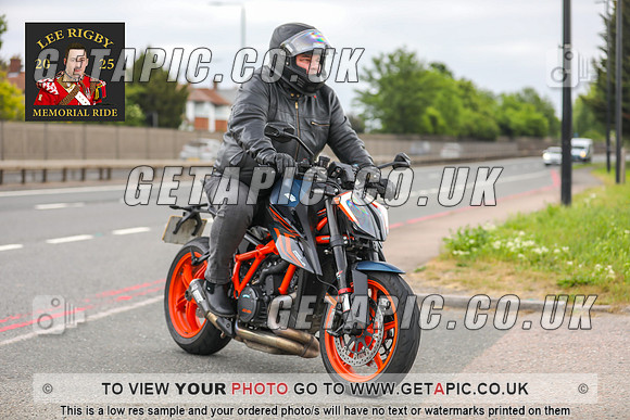 GP2505-028_LOGO_ON_PHOTO