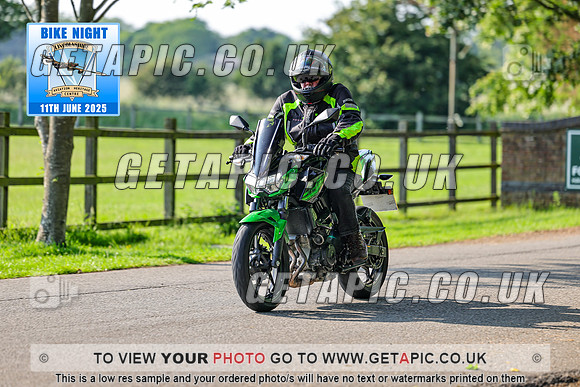PR2506-03473_LOGO_ON_PHOTO