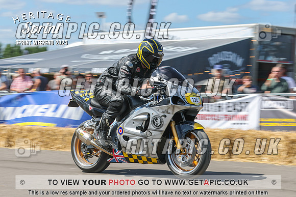 GP2508-5357_LOGO_ON_PHOTO