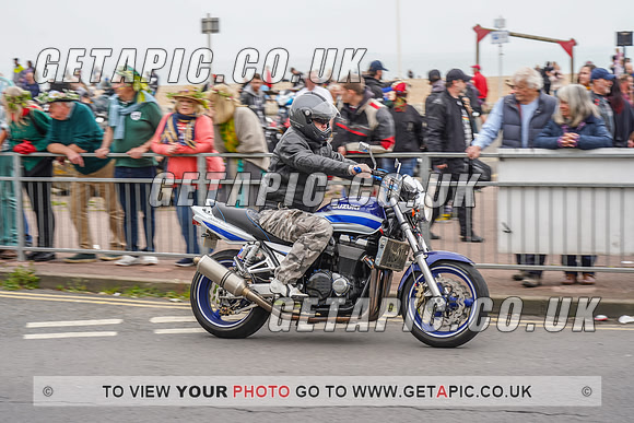 RS2205_13987