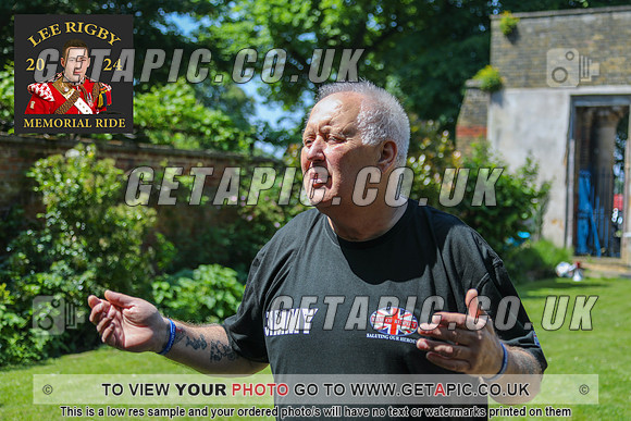 GP2405-5202_LOGO_ON_PHOTO