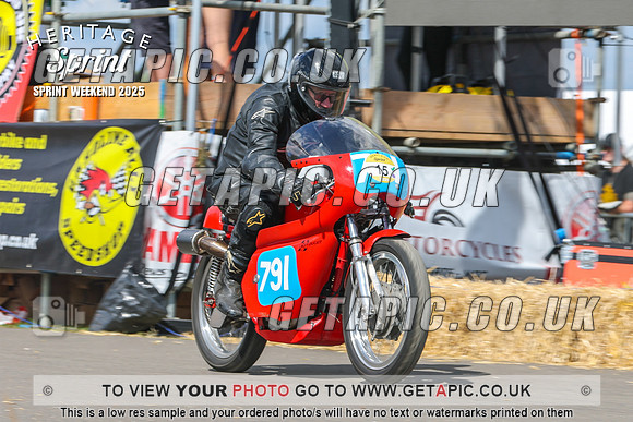 GP2508-3559-C_LOGO_ON_PHOTO