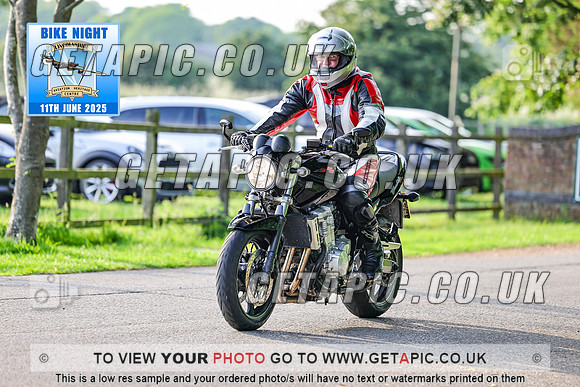 PR2506-07911_LOGO_ON_PHOTO
