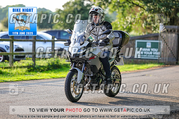 PR2506-08828_LOGO_ON_PHOTO