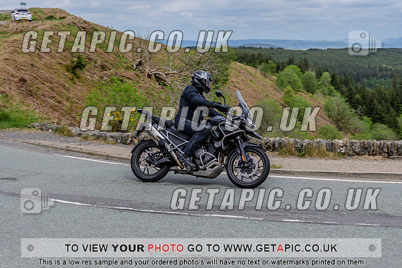 SP2505-526