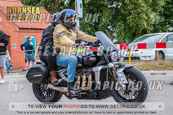 TW2508-5003_LOGO_ON_PHOTO