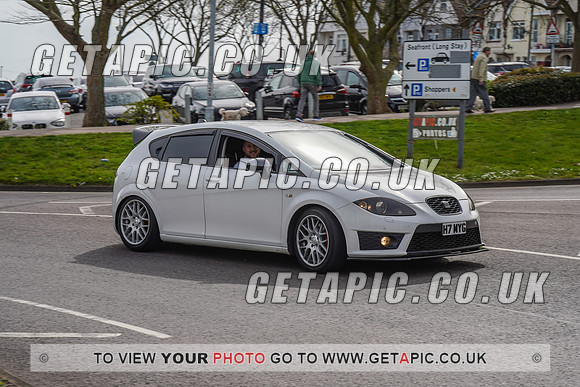 RS2204_10338