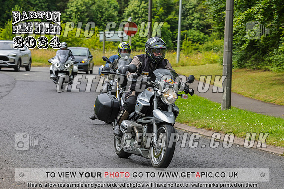 PR2407-019_LOGO_ON_PHOTO